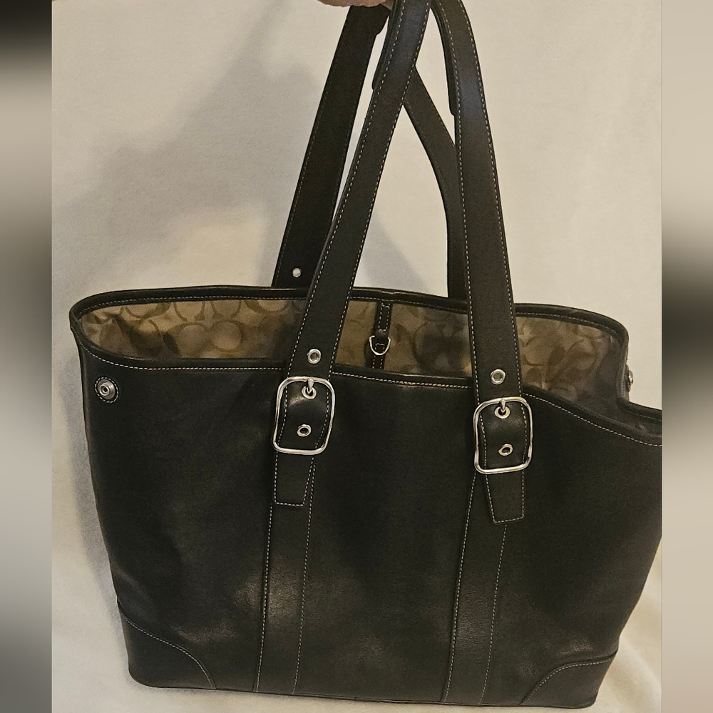 Coach Blk Leather Tote/Satchel Large Great overnight Bag. #9582 - Picture 2 of 13